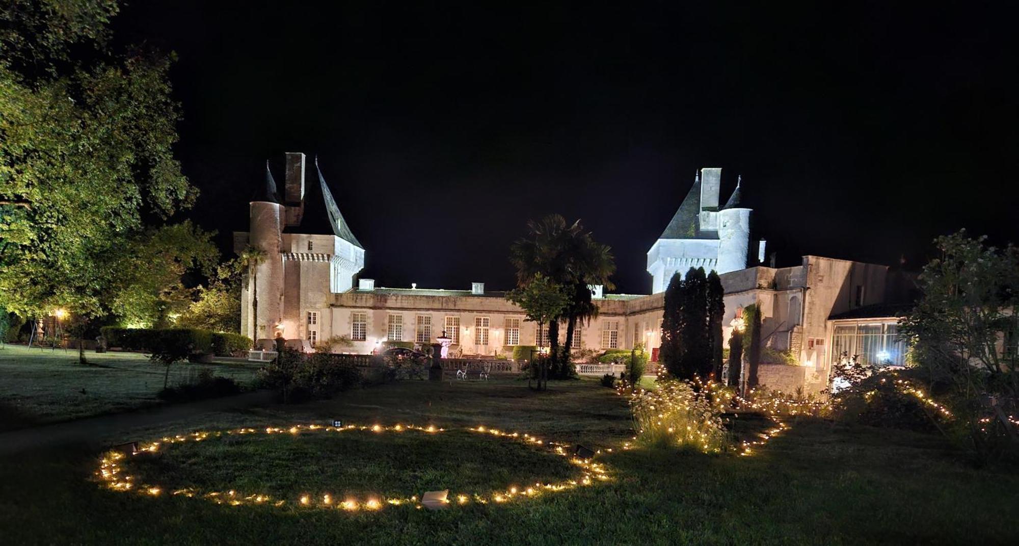Saint-Pierre-de-l'Isle Chateau De Mornay מראה חיצוני תמונה