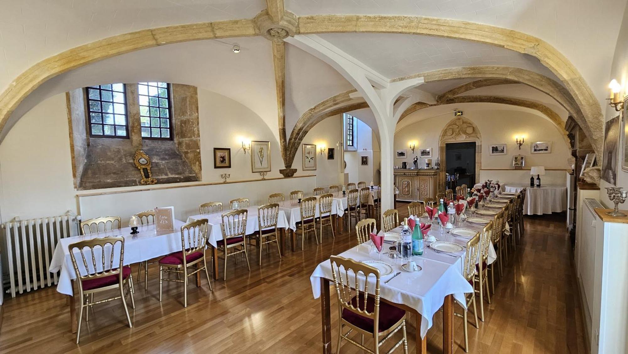 Saint-Pierre-de-l'Isle Chateau De Mornay מראה חיצוני תמונה